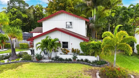 4966 NW 6th Street Coconut Creek FL 33063
