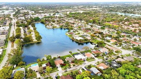 4966 NW 6th Street Coconut Creek FL 33063