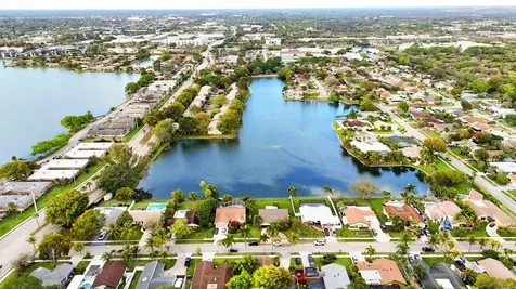 4966 NW 6th Street Coconut Creek FL 33063