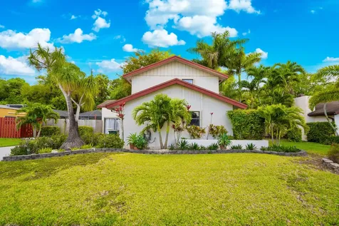 4966 NW 6th Street Coconut Creek FL 33063