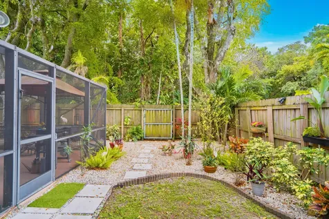 4966 NW 6th Street Coconut Creek FL 33063