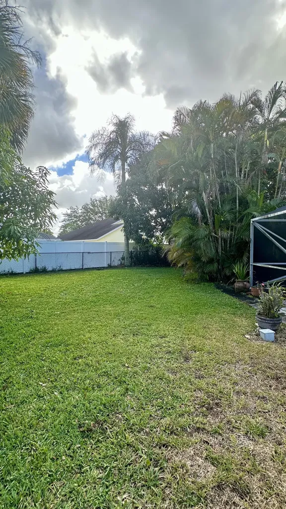 112 Princess Court Royal Palm Beach FL 33411