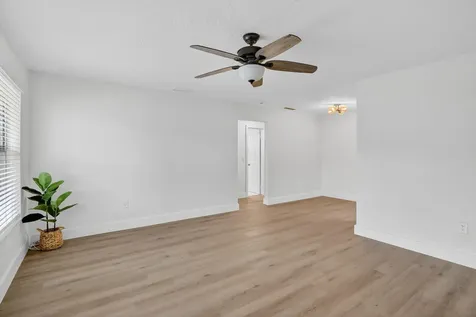 6828 NW 30th Street Sunrise FL 33313