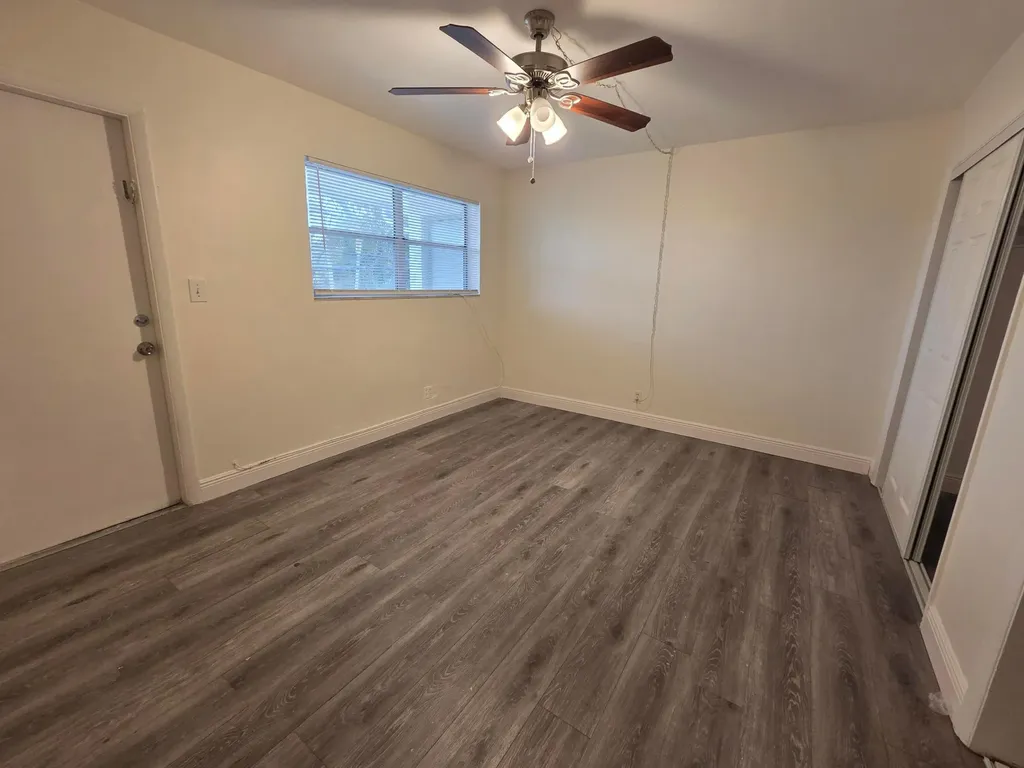 1810 NE 56th Street Fort Lauderdale FL 33308