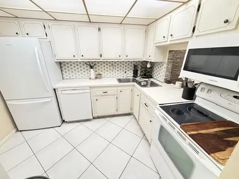 6161 NW 57th Court Tamarac FL 33319