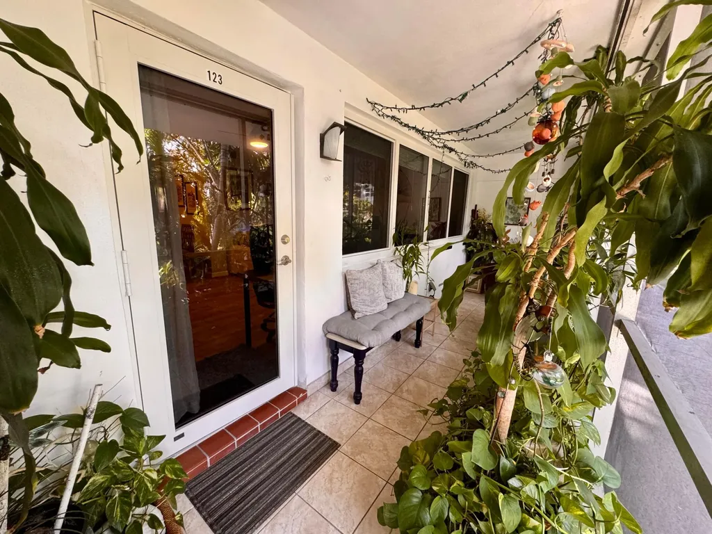 2151 NE 42nd Court Lighthouse Point FL 33064