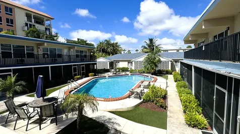 1960 NE 1st Street Deerfield Beach FL 33441