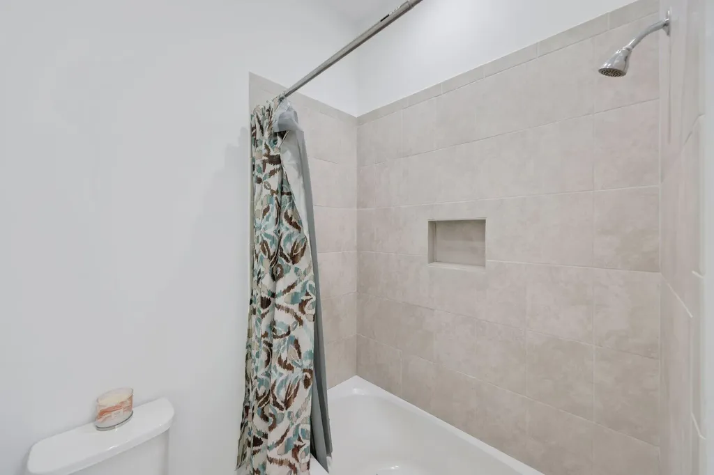 5700 N Sterling Ranch Drive Davie FL 33314