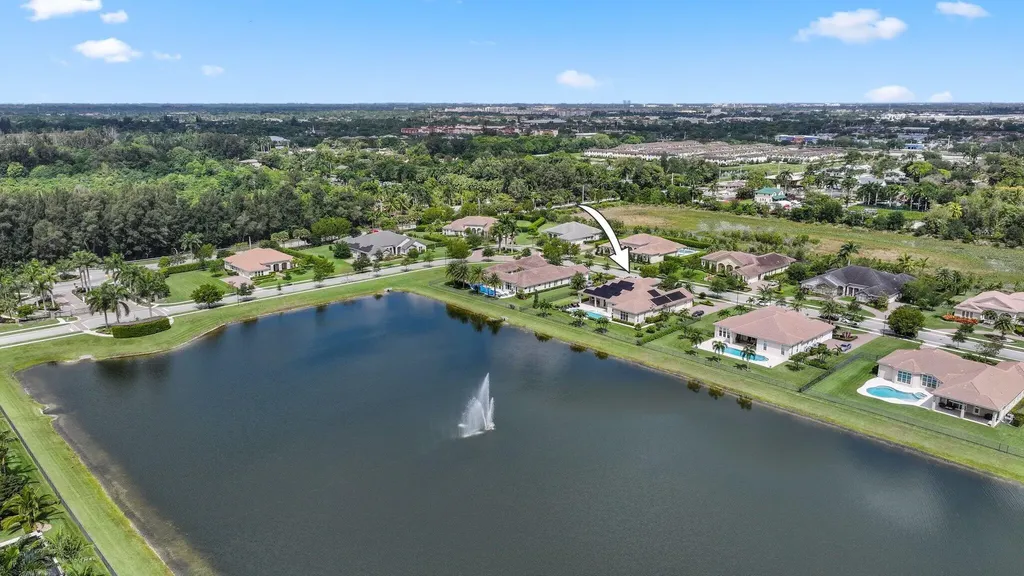 5700 N Sterling Ranch Drive Davie FL 33314