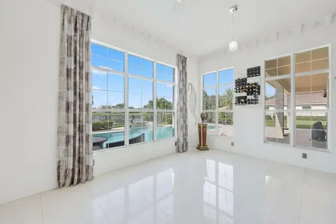 5700 N Sterling Ranch Drive Davie FL 33314