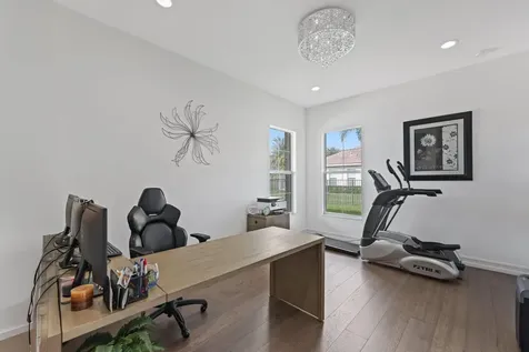5700 N Sterling Ranch Drive Davie FL 33314