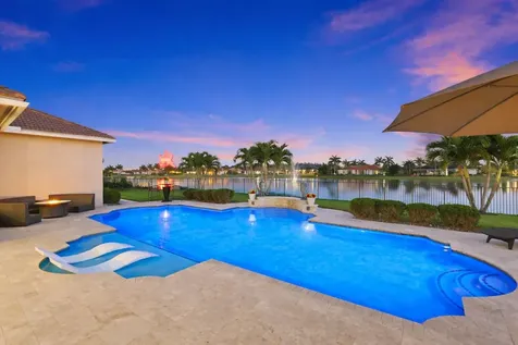 5700 N Sterling Ranch Drive Davie FL 33314