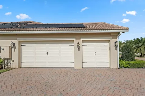 5700 N Sterling Ranch Drive Davie FL 33314