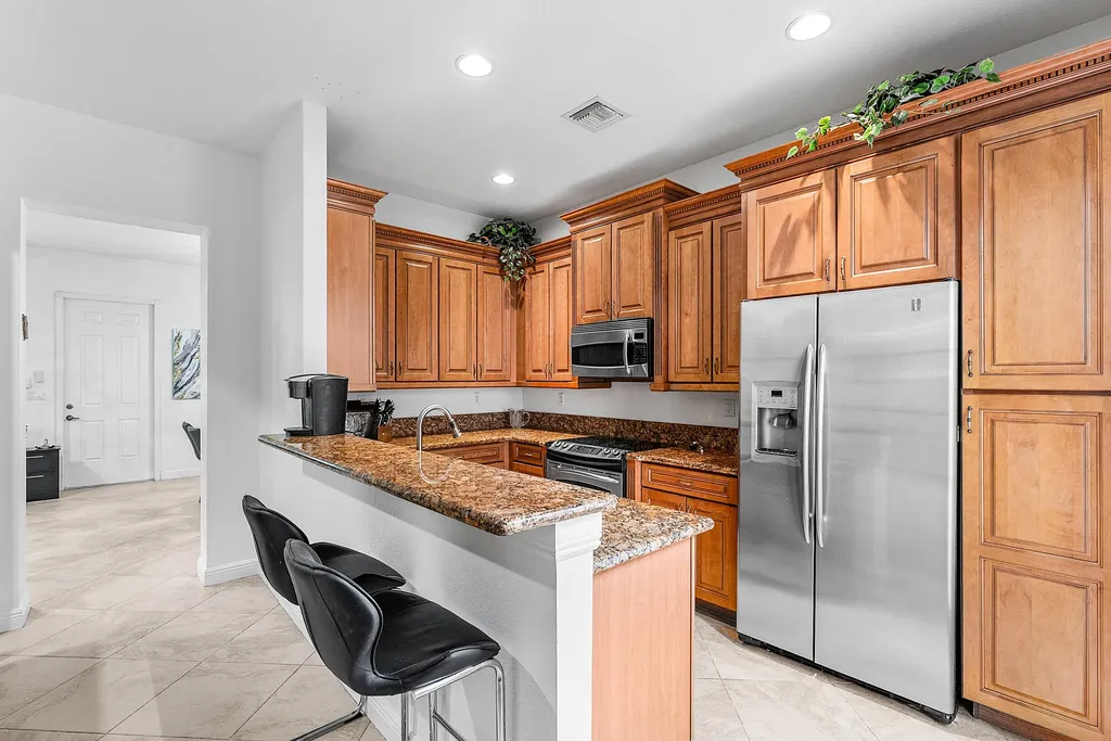 8309 NW 8th Way Boca Raton FL 33487
