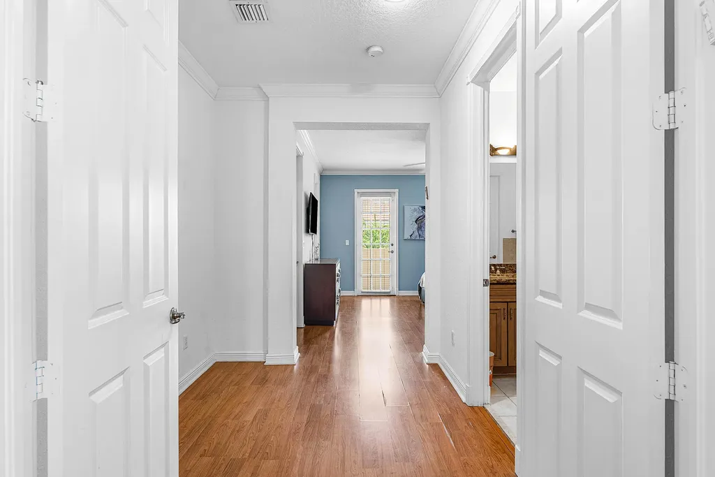 8309 NW 8th Way Boca Raton FL 33487