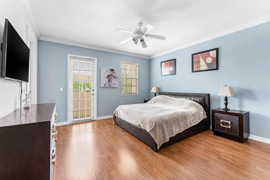 8309 NW 8th Way Boca Raton FL 33487