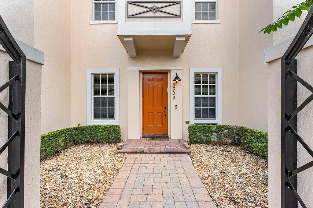 8309 NW 8th Way Boca Raton FL 33487