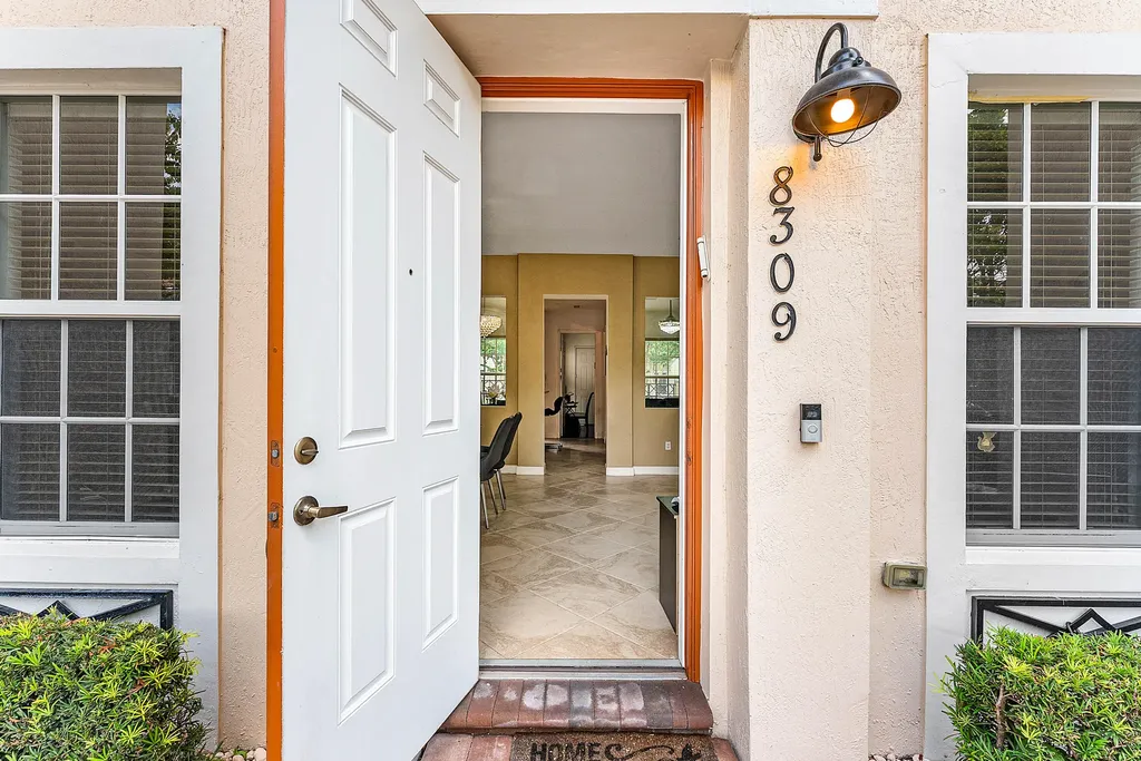 8309 NW 8th Way Boca Raton FL 33487