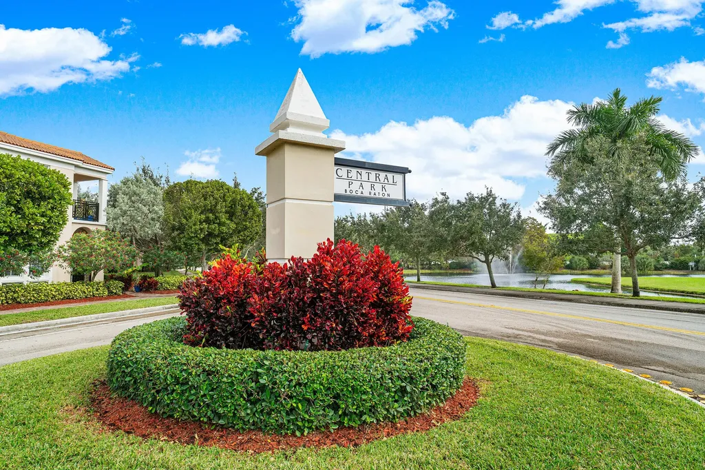 8309 NW 8th Way Boca Raton FL 33487