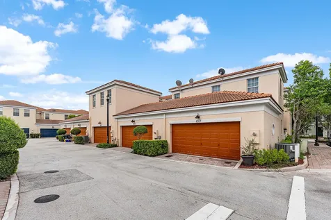8309 NW 8th Way Boca Raton FL 33487