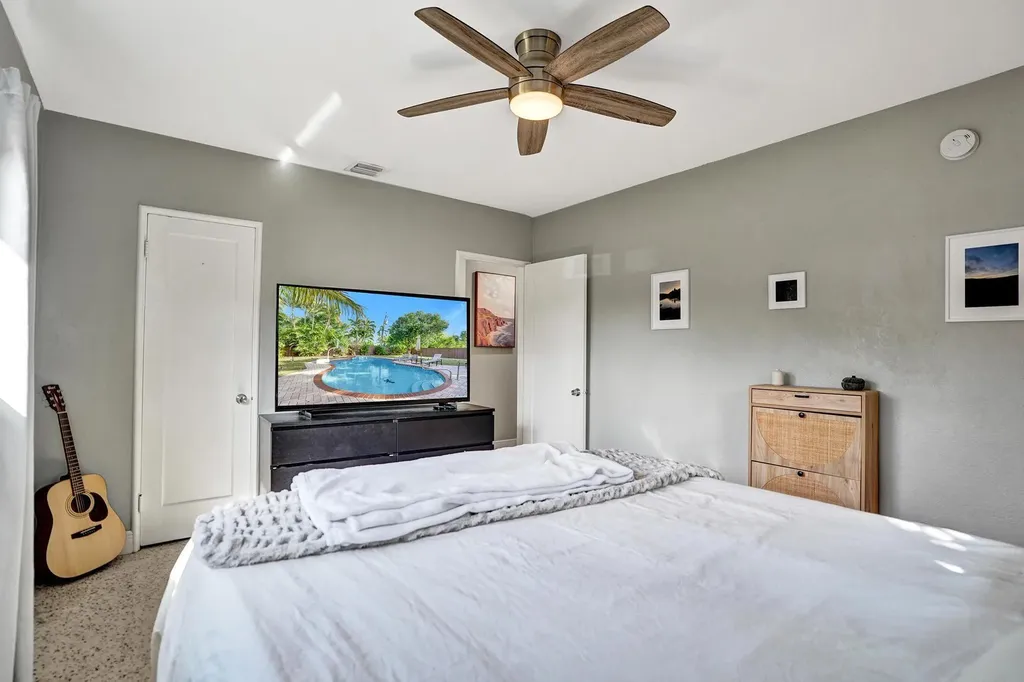 1728 NE 17th Terrace Fort Lauderdale FL 33305