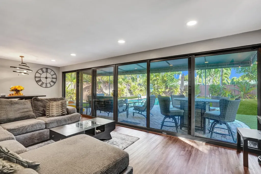 1728 NE 17th Terrace Fort Lauderdale FL 33305