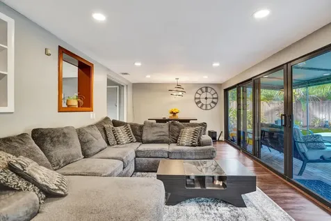 1728 NE 17th Terrace Fort Lauderdale FL 33305