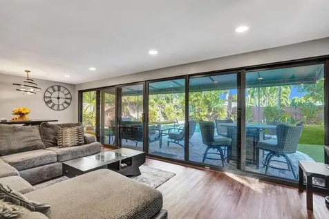 1728 NE 17th Terrace Fort Lauderdale FL 33305