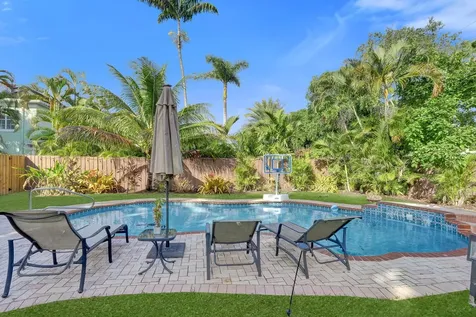 1728 NE 17th Terrace Fort Lauderdale FL 33305