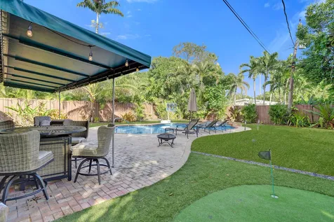 1728 NE 17th Terrace Fort Lauderdale FL 33305