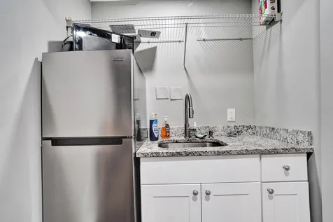 1728 NE 17th Terrace Fort Lauderdale FL 33305