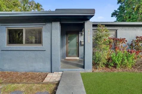 1728 NE 17th Terrace Fort Lauderdale FL 33305