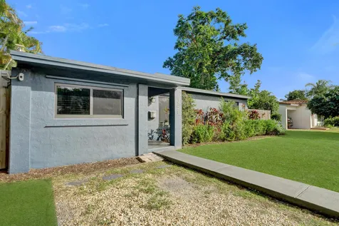 1728 NE 17th Terrace Fort Lauderdale FL 33305