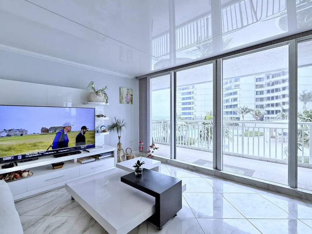 3546 S Ocean Boulevard South Palm Beach FL 33480