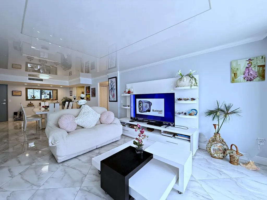3546 S Ocean Boulevard South Palm Beach FL 33480