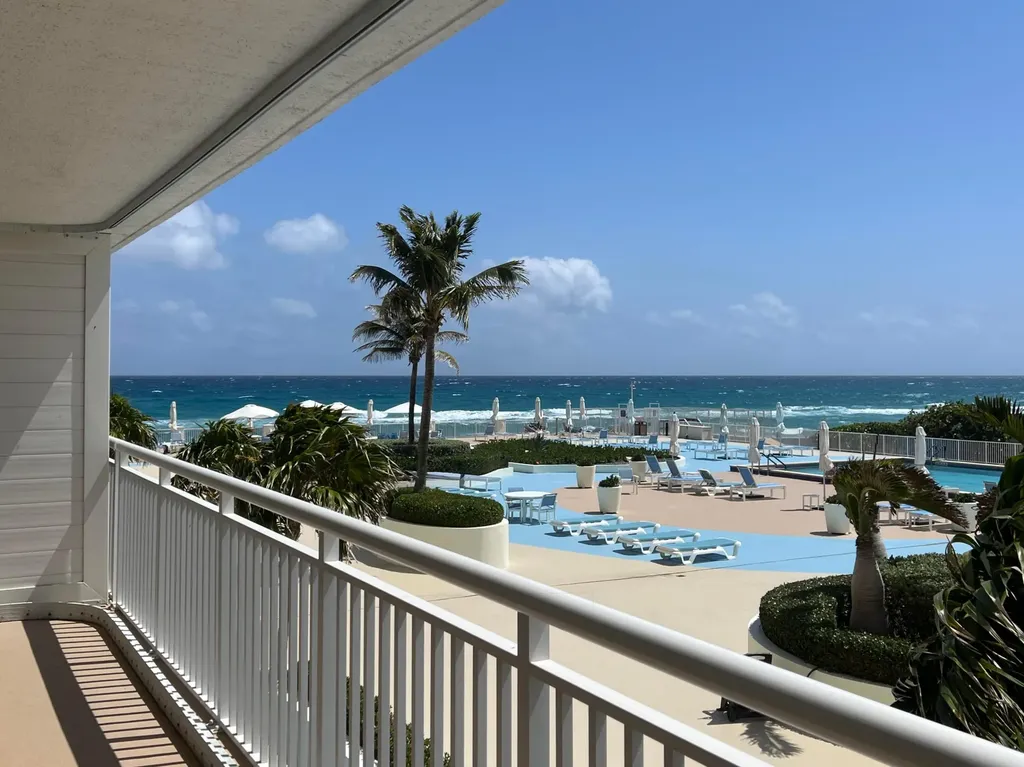 3546 S Ocean Boulevard South Palm Beach FL 33480