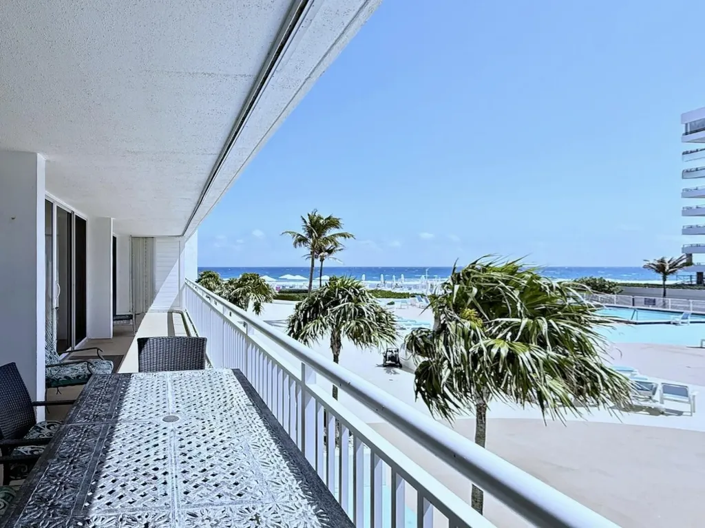 3546 S Ocean Boulevard South Palm Beach FL 33480