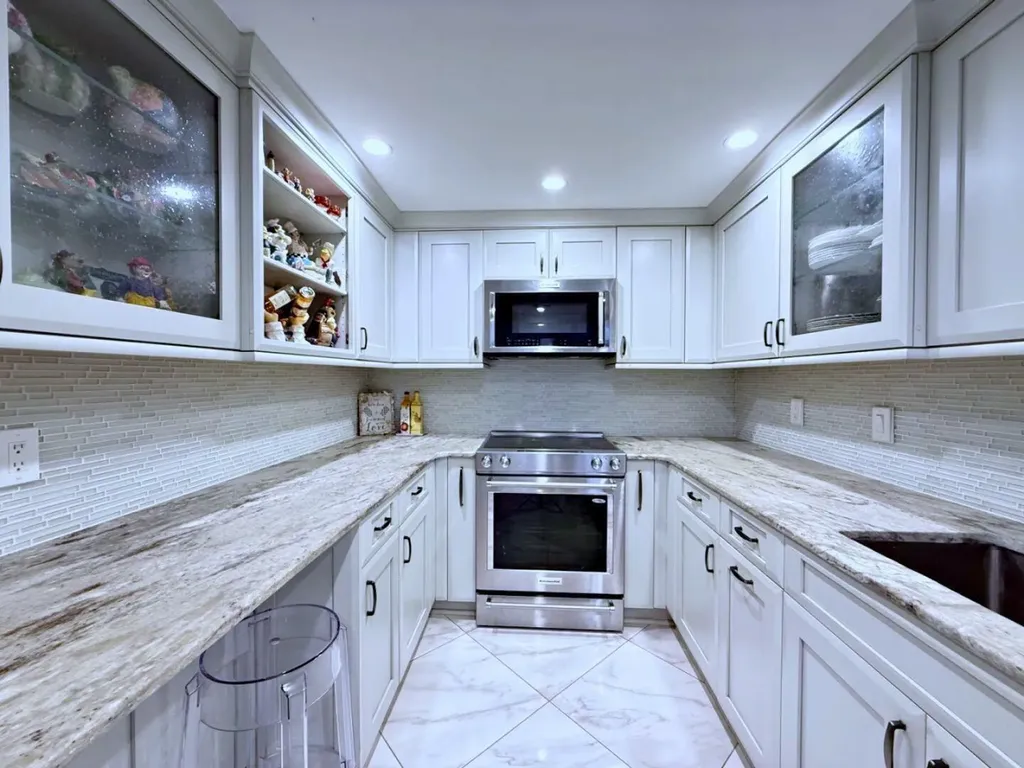 3546 S Ocean Boulevard South Palm Beach FL 33480