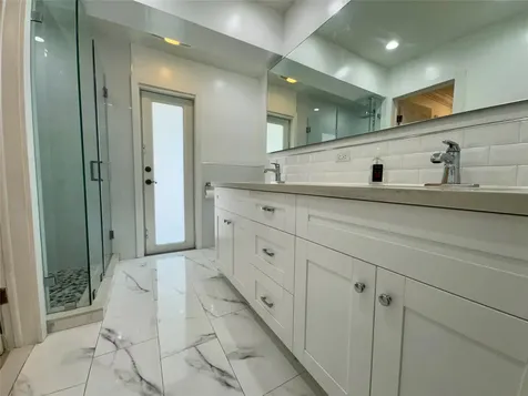 481 W Tropical Way Plantation FL 33317