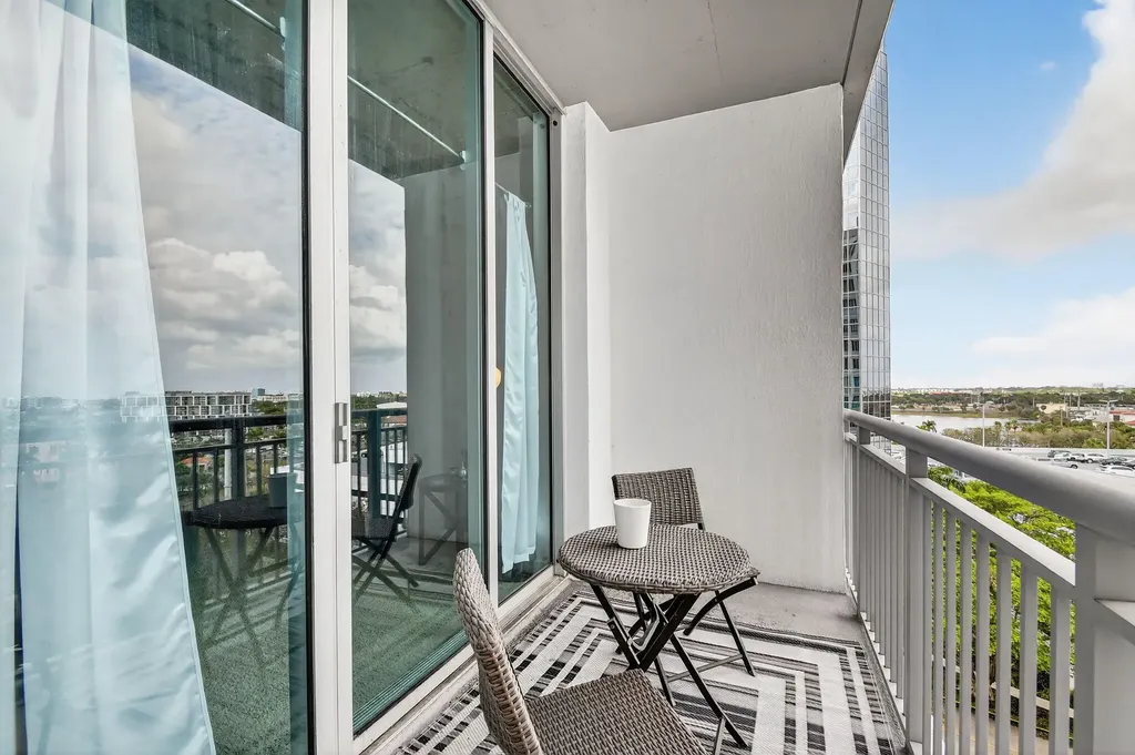 300 S Australian Avenue West Palm Beach FL 33401