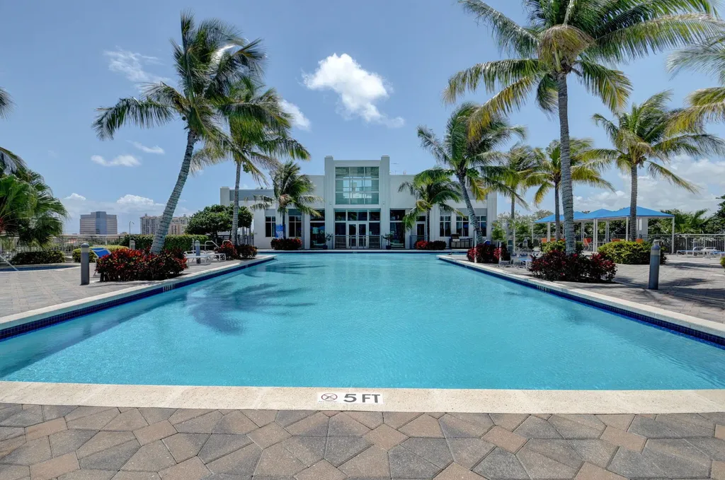 300 S Australian Avenue West Palm Beach FL 33401