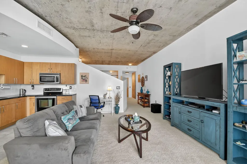 300 S Australian Avenue West Palm Beach FL 33401