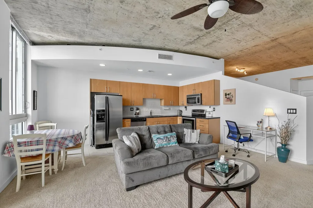 300 S Australian Avenue West Palm Beach FL 33401