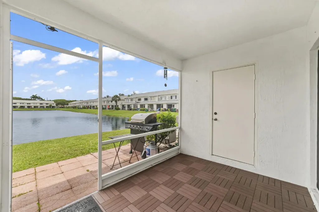 3165 SW 50th Street Fort Lauderdale FL 33312