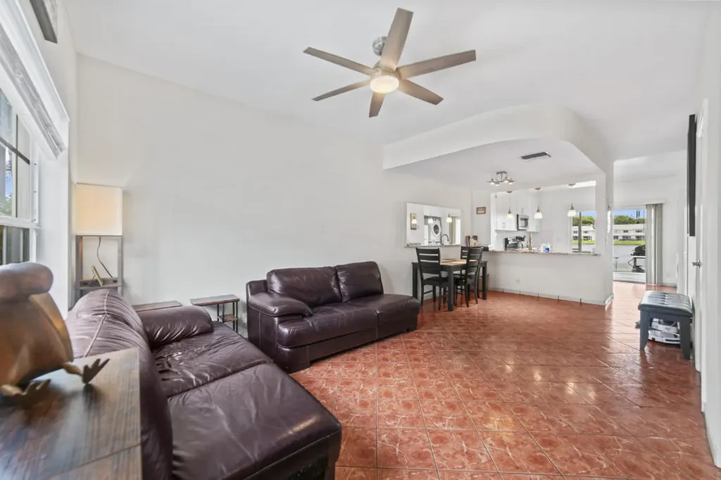 3165 SW 50th Street Fort Lauderdale FL 33312