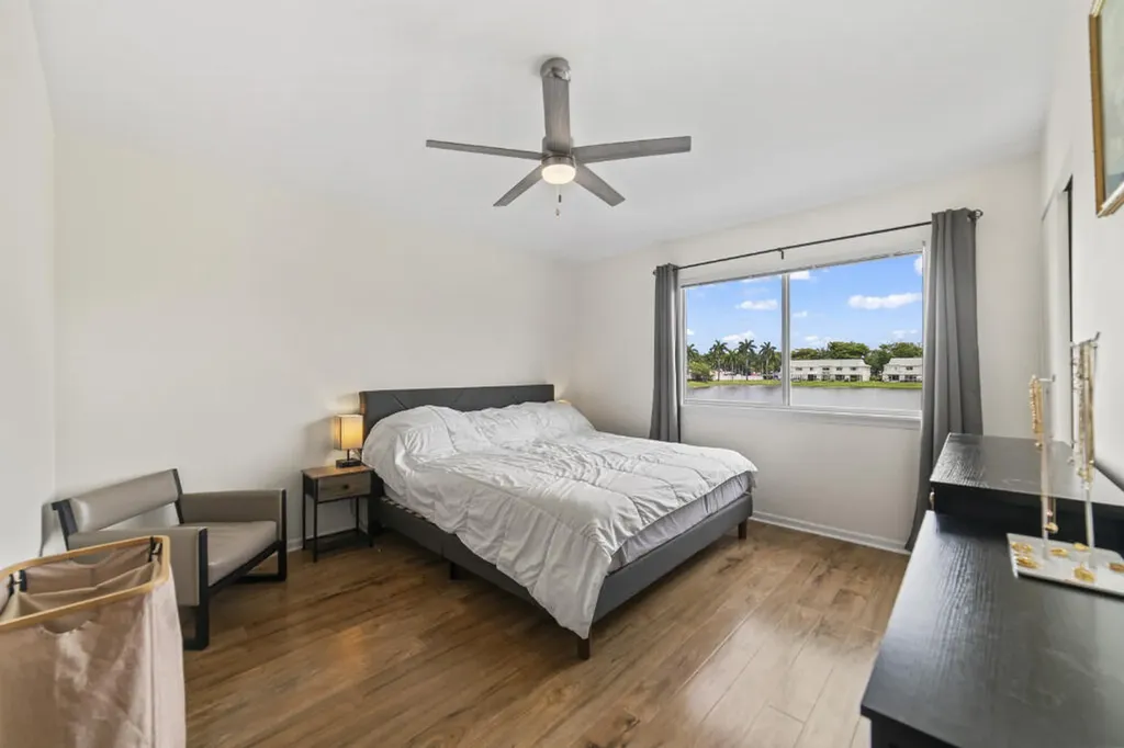 3165 SW 50th Street Fort Lauderdale FL 33312