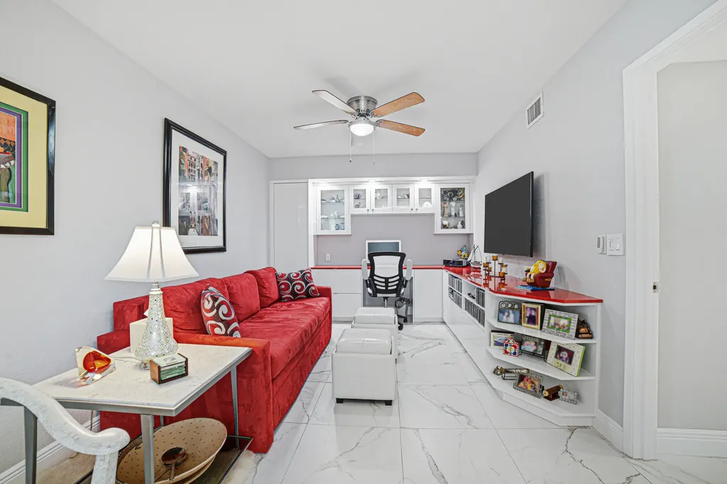 6149 Pointe Regal Circle Delray Beach FL 33484