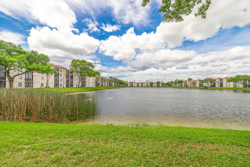 6149 Pointe Regal Circle Delray Beach FL 33484