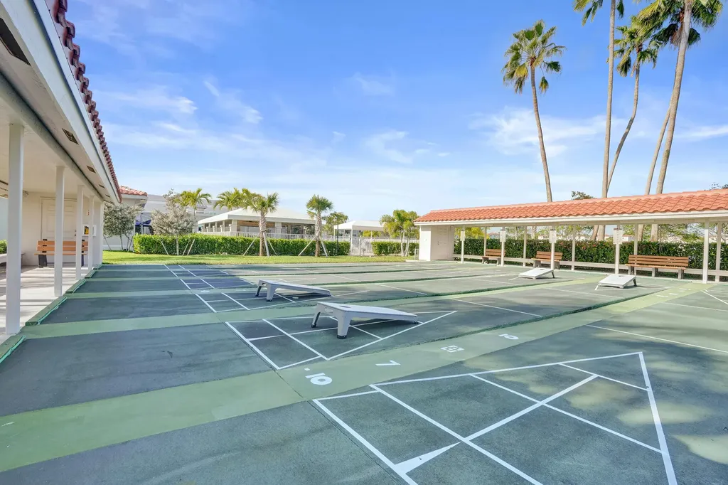 6149 Pointe Regal Circle Delray Beach FL 33484