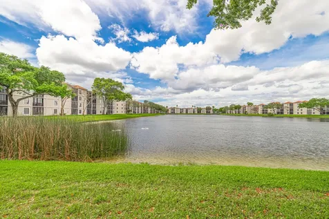 6149 Pointe Regal Circle Delray Beach FL 33484
